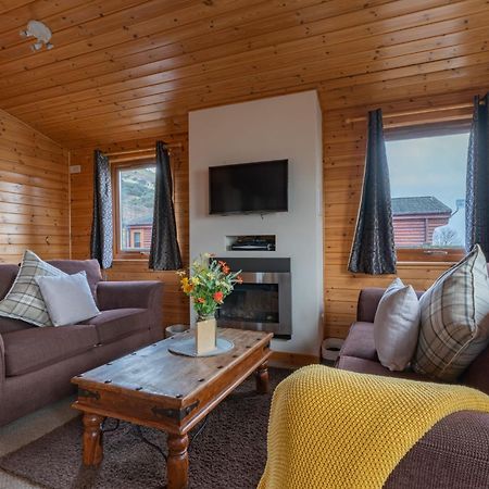 Chalet Loch Leven Lodge 10 By Interhome Kinross Exterior photo